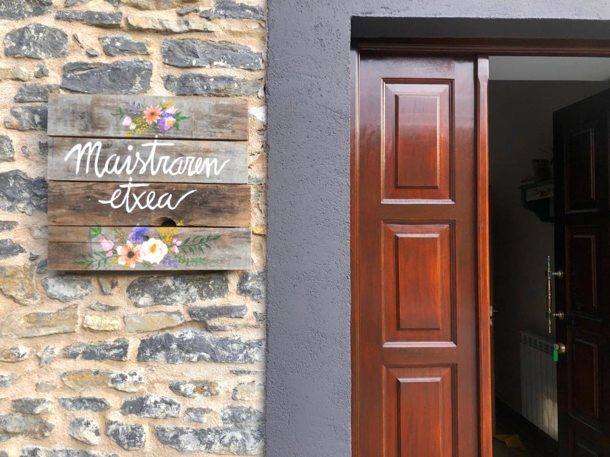 Maistraren Etxea Evi00179 Saratxo Bagian luar foto